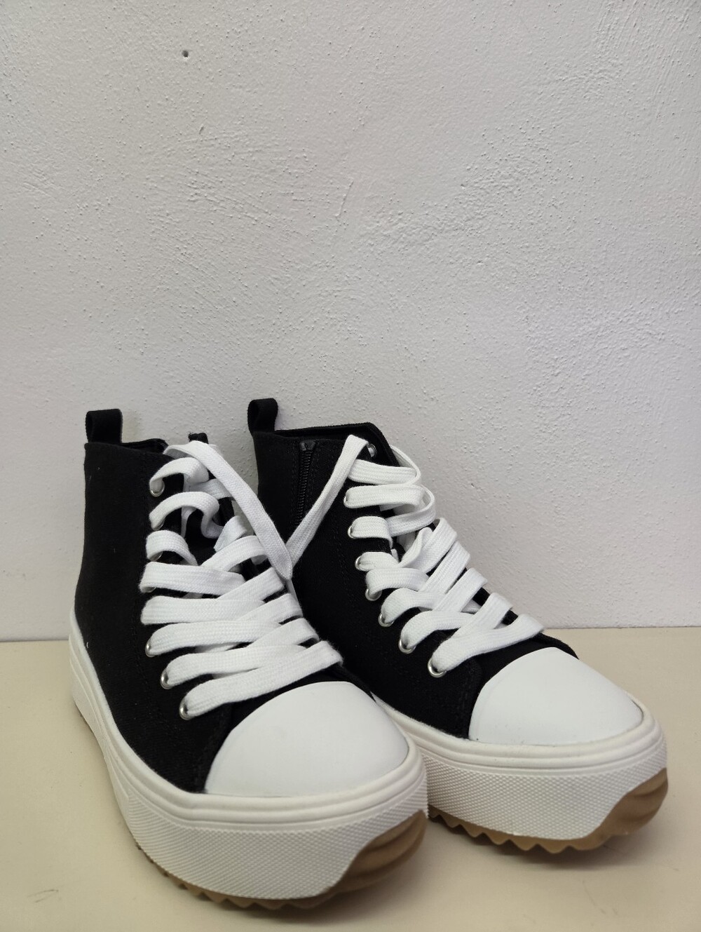 Black High-Top Platform Sneakers with White Toe - Kids